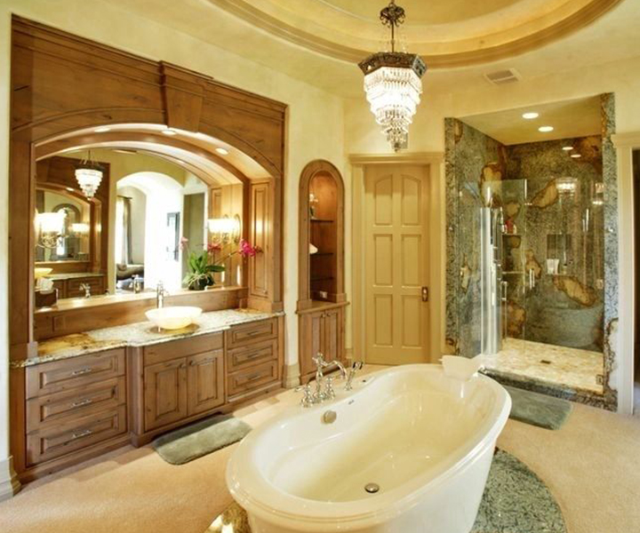 Modern Bathroom with tub